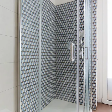 Della Corte House - Elegant Station Milano